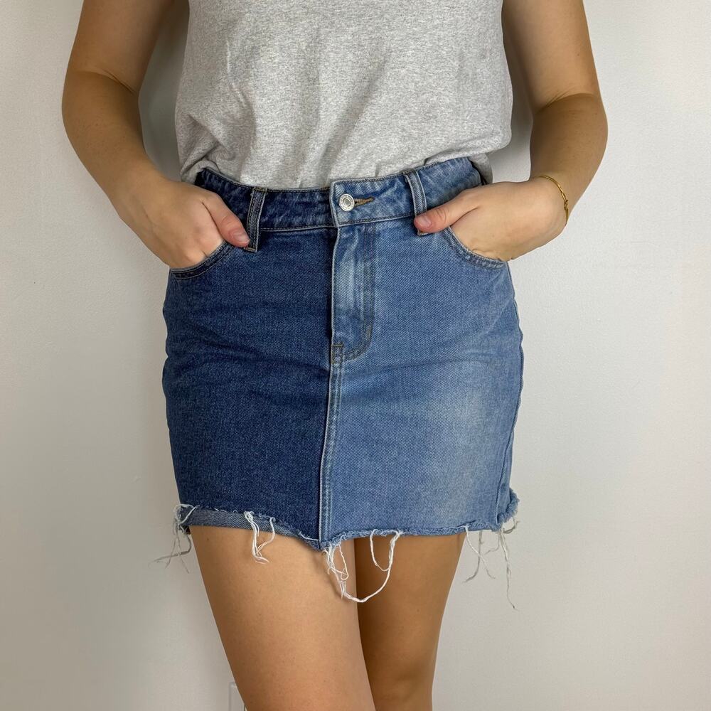 Pacsun denim mini skirt size 25